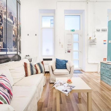 Colorwave Studio Home Budapest Exterior foto